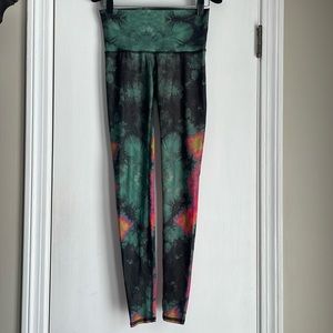 Teeki Yoga Leggings XS